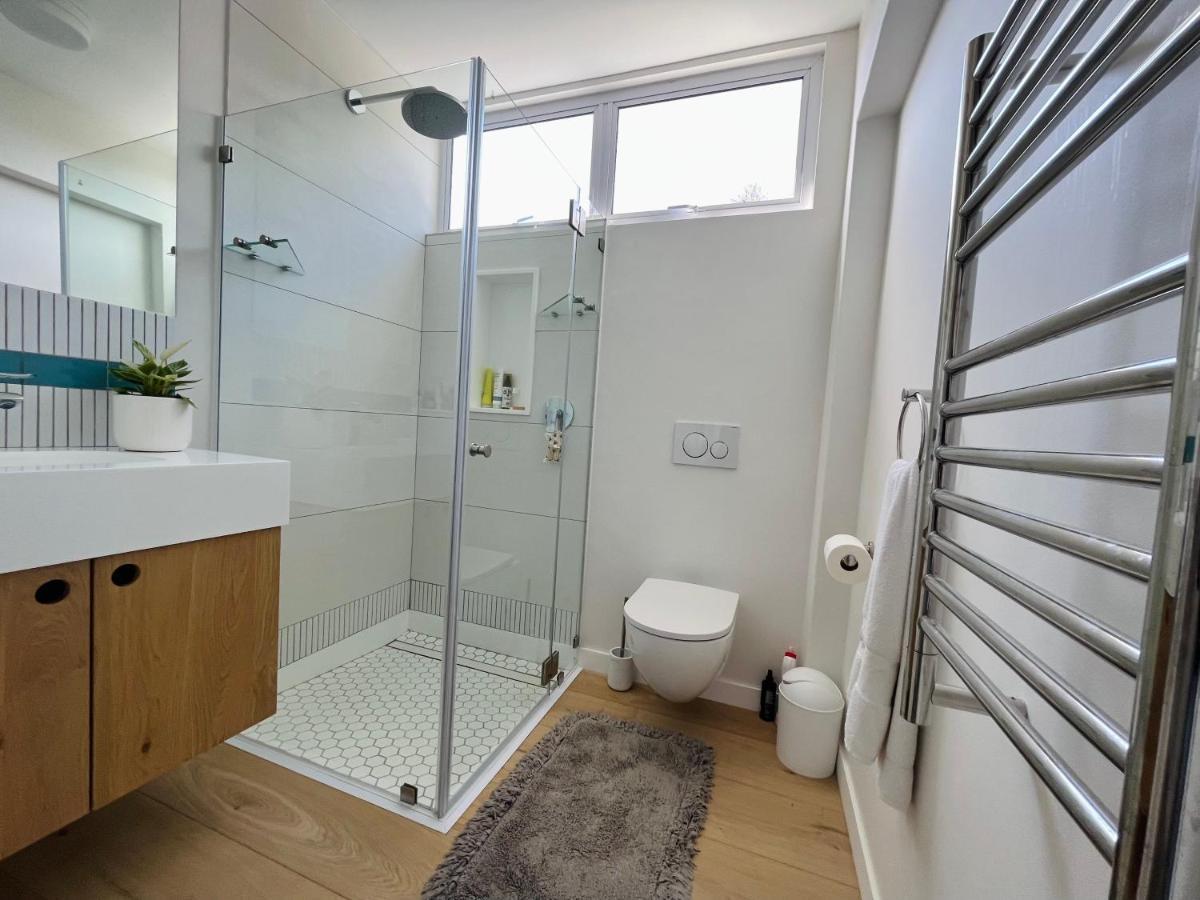 Moonshine - Two Bedroom House With Inverter Cape Town Eksteriør bilde